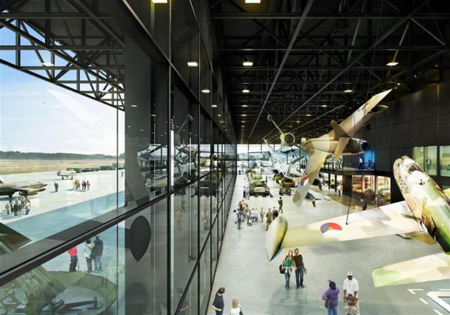 Het zomeroffensief begint bij het Militair Museum in Soesterberg. Het zomeroffensief begint bij het Militair Museum in Soesterberg.