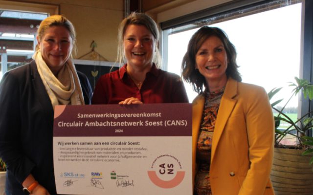 Aukje Treep-Van Hoeckel, wethouder gemeente Soest en Sietske van der Vijgh, directeur SKS Store Aukje Treep-Van Hoeckel, wethouder gemeente Soest en Sietske van der Vijgh, directeur SKS Store