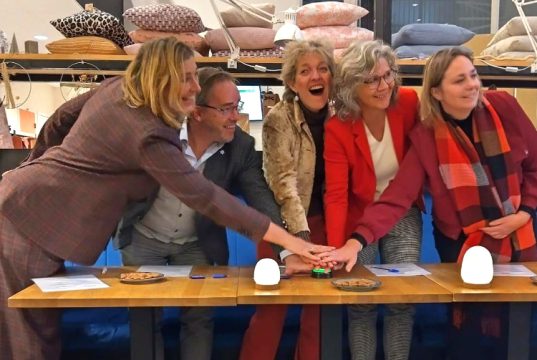 Zowel-Eemland ondersteunt mantelzorg Zowel Eemland ondersteun mantelzorg