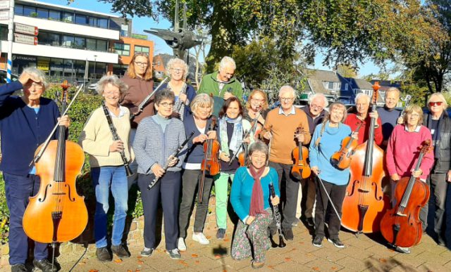 Bijzonder kamerorkest in de Petrus en Pauluskerk Soest Bijzonder kamerorkest in de Petrus en Pauluskerk Soest