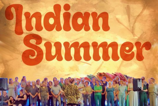 Popkoor Allround zingt warme klanken tijdens ‘Indian Summer’ Popkoor Allround zingt warme klanken tijdens ‘Indian Summer’