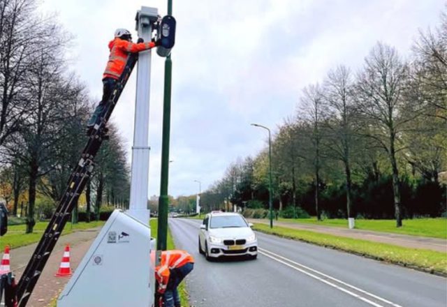 Foto: Gemeente Soest - Flexflitser terug op de Dalweg Soest Foto: Gemeente Soest - Flexflitser terug op de Dalweg Soest