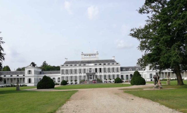 Foto: Johan Pel - Start van langverwachte renovatie Soestdijk Foto: Johan Pel - Start van langverwachte renovatie Soestdijk