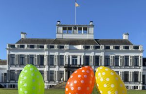 Paaseieren zoeken op Paleis Soestdijk Paaseieren zoeken op Paleis Soestdijk
