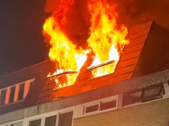 Woning volledig uitgebrand na explosies in Soest Foto's: NieuwsPersFotografie