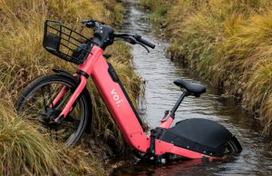 Groeiende ergernis over zwervende deelfietsen in Soest Foto ter illustratie - Groeiende ergernis over zwervende deelfietsen in Soest