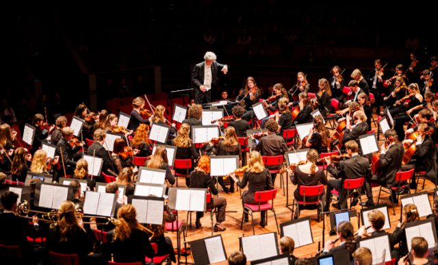 Sprookjesmuziek in Openluchttheater Cabrio Soest Sprookjesmuziek in Openluchttheater Cabrio Soest