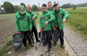 Toenemend zwerfafval op nieuw zandpad op de Engh Soest Foto: Facebook - Toenemend zwerfafval op nieuw zandpad op de Engh Soest