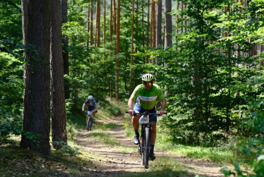 Moutainbikers vieren sterke staat van mountainbikeroutes in Soest Moutainbikers vieren sterke staat van mountainbikeroutes in Soest