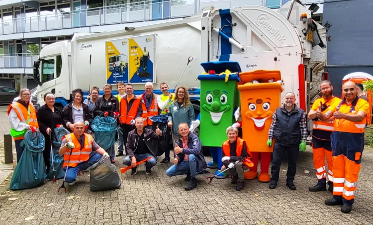 Inwoners Smitsveen organiseren opschoonactie in Soest